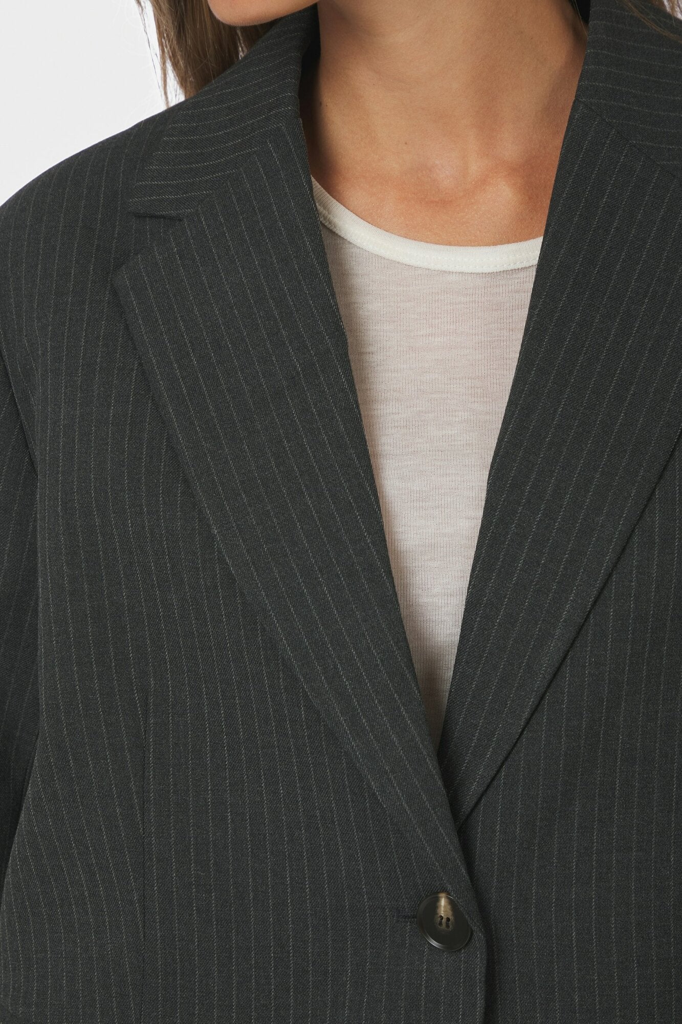 Aarielle Slim Pinstripe blazer – Dark Grey Melange